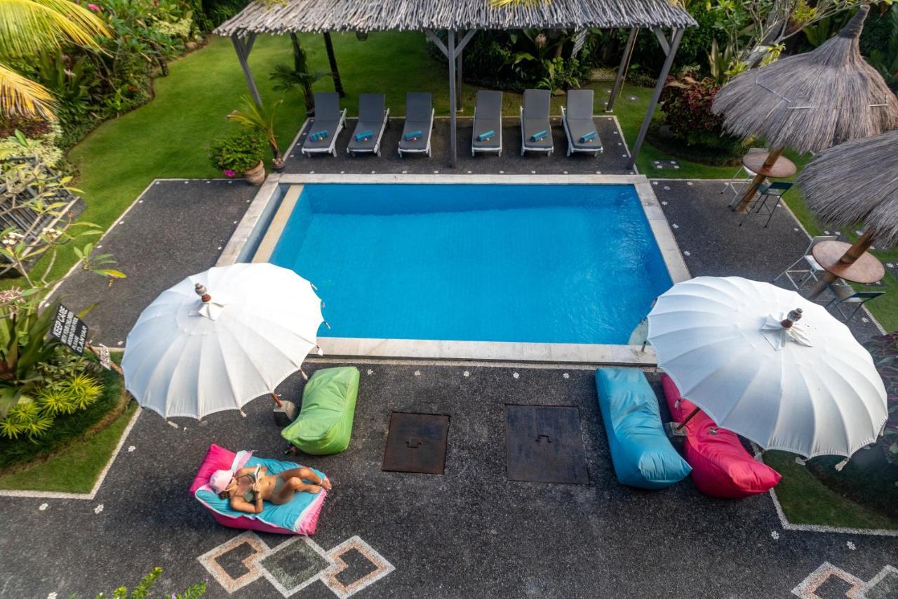 D-Anyar Stay And Surf Canggu Exterior foto